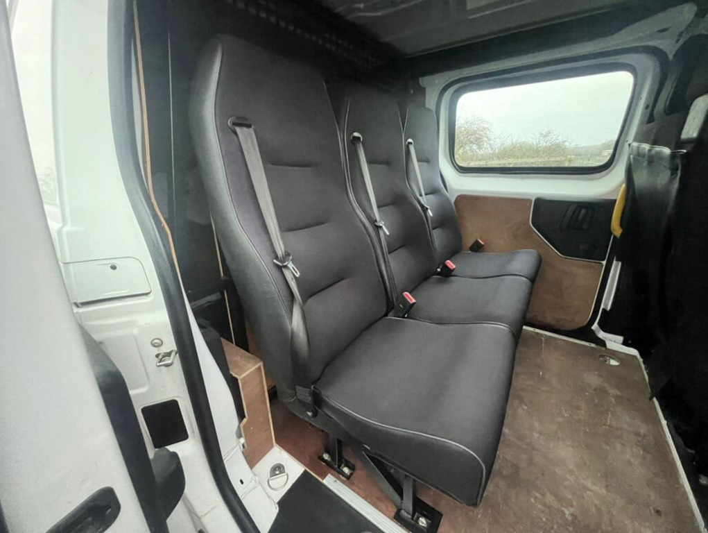 Peugeot Expert 1.5 Bluehdi 1000 Professional Compact, 37,000  #5