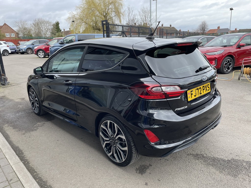 Ford Fiesta 1.0 Ecoboost Hybrid Mhev 155 St-line Vignale FJ72PXS Black #4