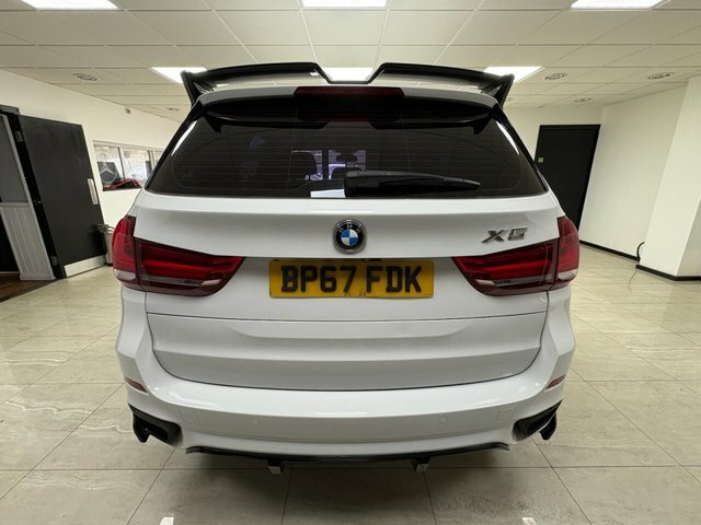 BMW X5 2018 4.4 50I V8 M Sport Suv Xdrive White #4