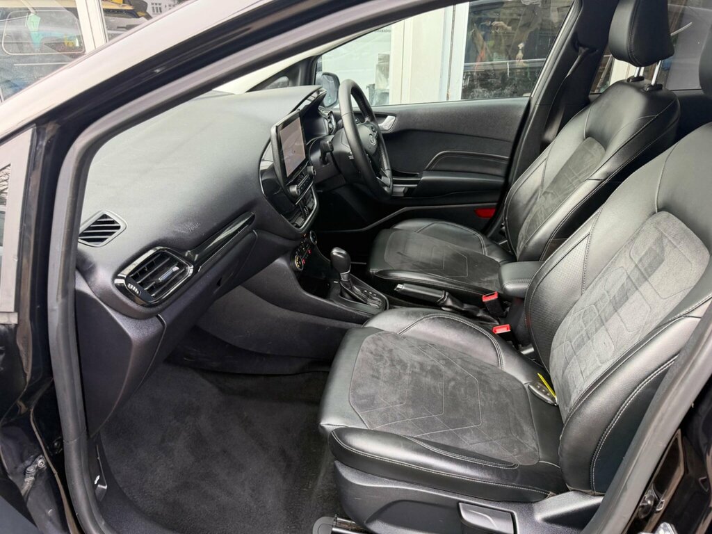 Ford Fiesta 1.0T Ecoboost Mhev Titanium X Dct Euro 6 Ss EF72HCK Black #5