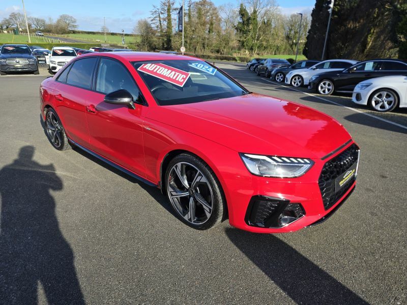 Audi A4 S Line Black Edition 35 2.0Tdi Mhev Red #5