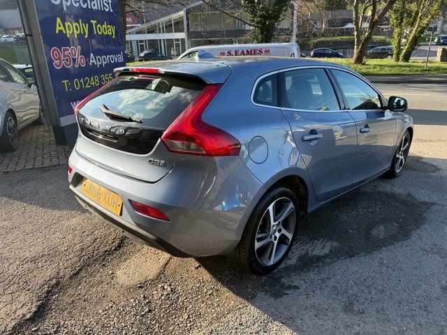 Volvo V40 2016 66 2.0 D2 Inscription Hatchback Ma Blue #4