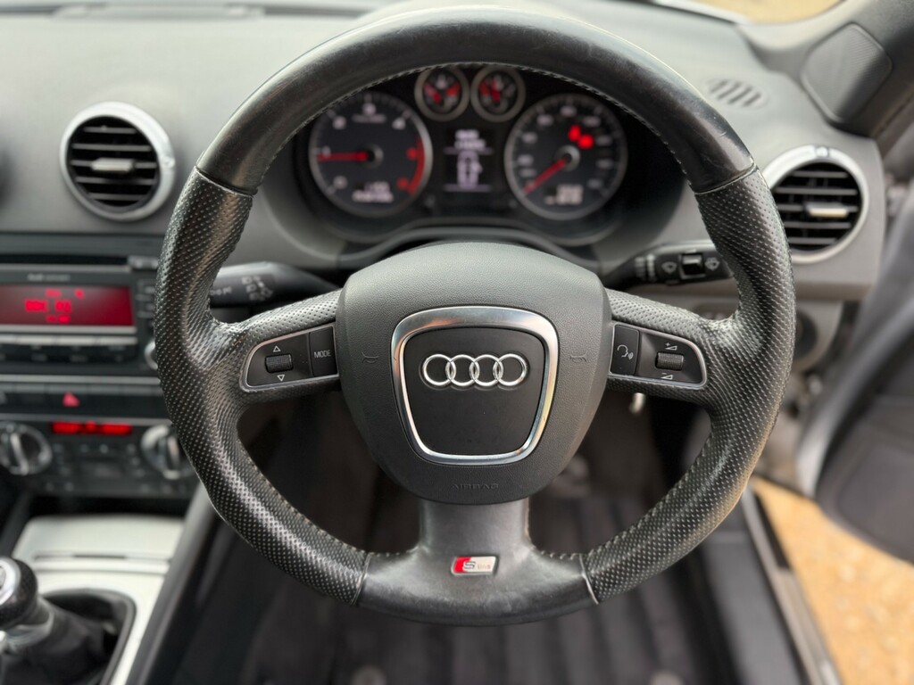 Audi Cabriolet 2.0 Tdi White #30