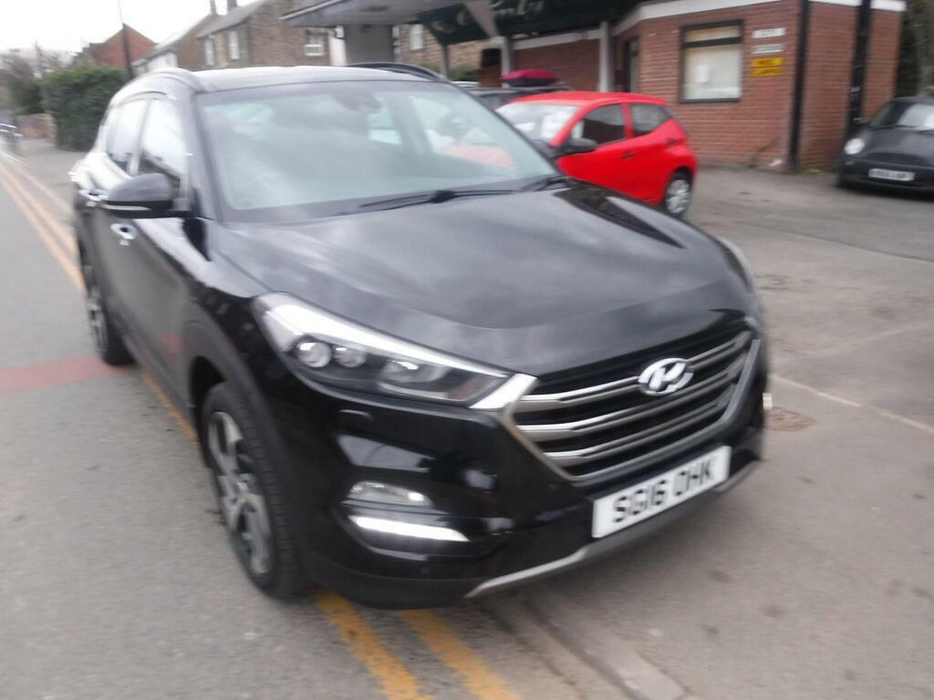 Hyundai Tucson 2.0 Crdi Premium Se 4Wd Euro 6 Black #2