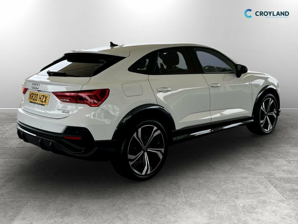 Audi Q3 45 Tfsi Quattro Edition 1 S Tronic KR20HZX White #3
