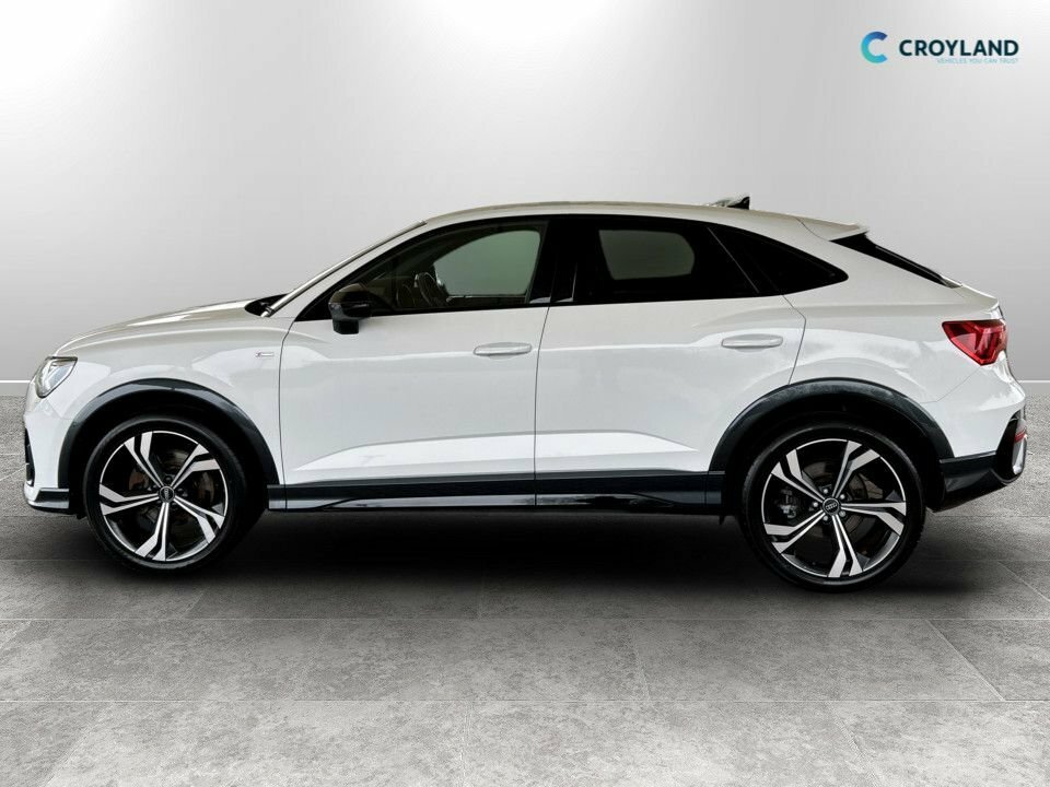 Audi Q3 45 Tfsi Quattro Edition 1 S Tronic KR20HZX White #6
