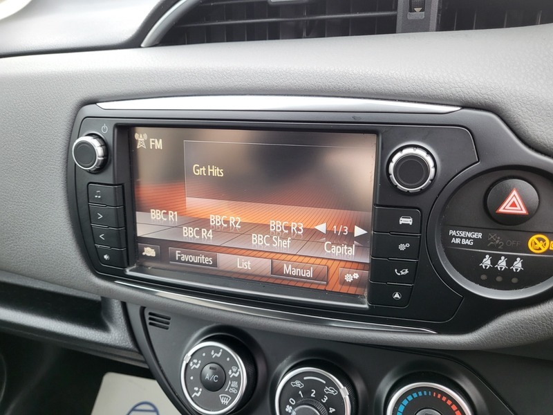 Toyota Yaris Vvt-i Icon RK65MYO Black #4