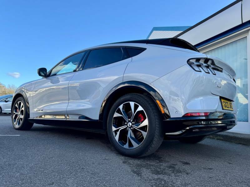 Ford Mustang Mach-E 258Kw Extended Range 91Kwh Awd - 2023 23 White #2
