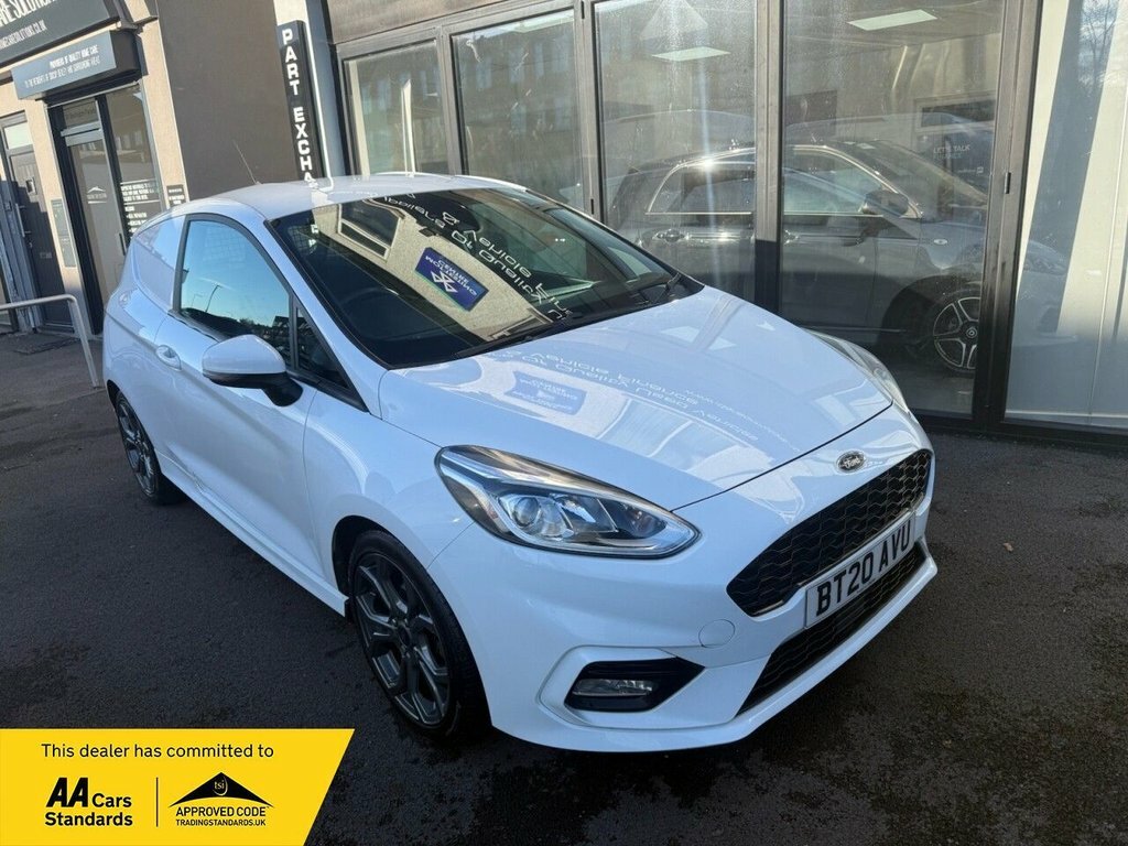 Ford Fiesta 1L Sport White