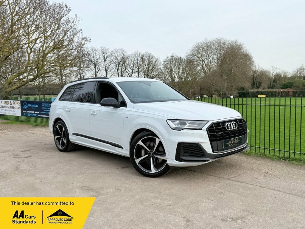 Audi Q7 3L Black Edition White
