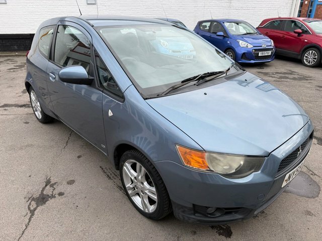 Mitsubishi Colt Hatchback Black #3