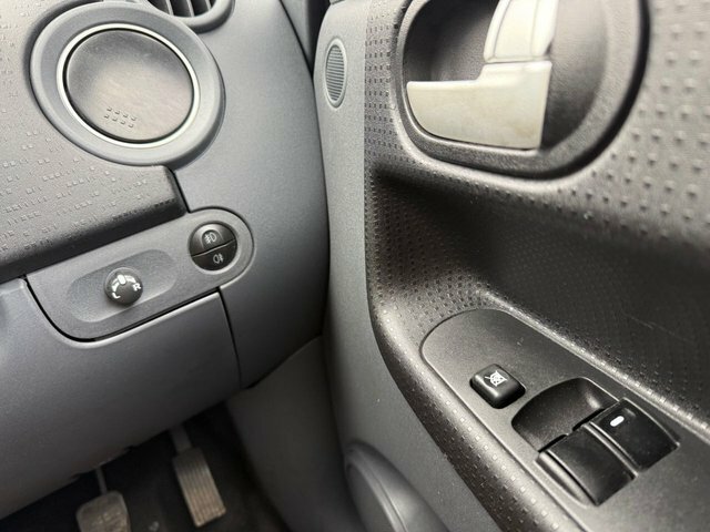 Mitsubishi Colt Hatchback Black #10