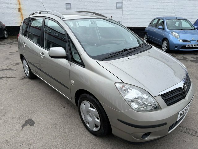 Toyota Corolla Verso Corolla Verso T3 D4d Green #3