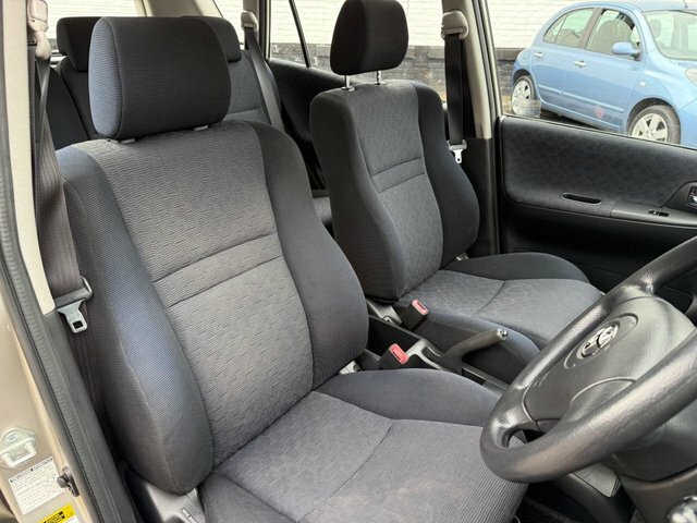 Toyota Corolla Verso Corolla Verso T3 D4d Green #5