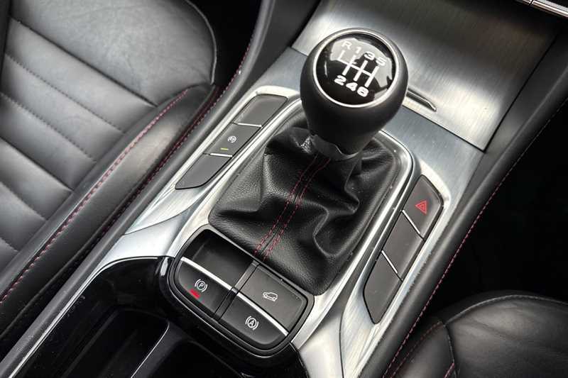 MG HS 1.5 T-gdi Exclusive Suv Euro 6 PL72CVD Red #4