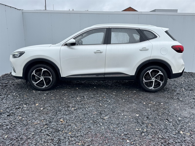 MG HS 1.5 T-gdi Se Suv Dct Euro 6 Ss 162 VK24NZY White #4