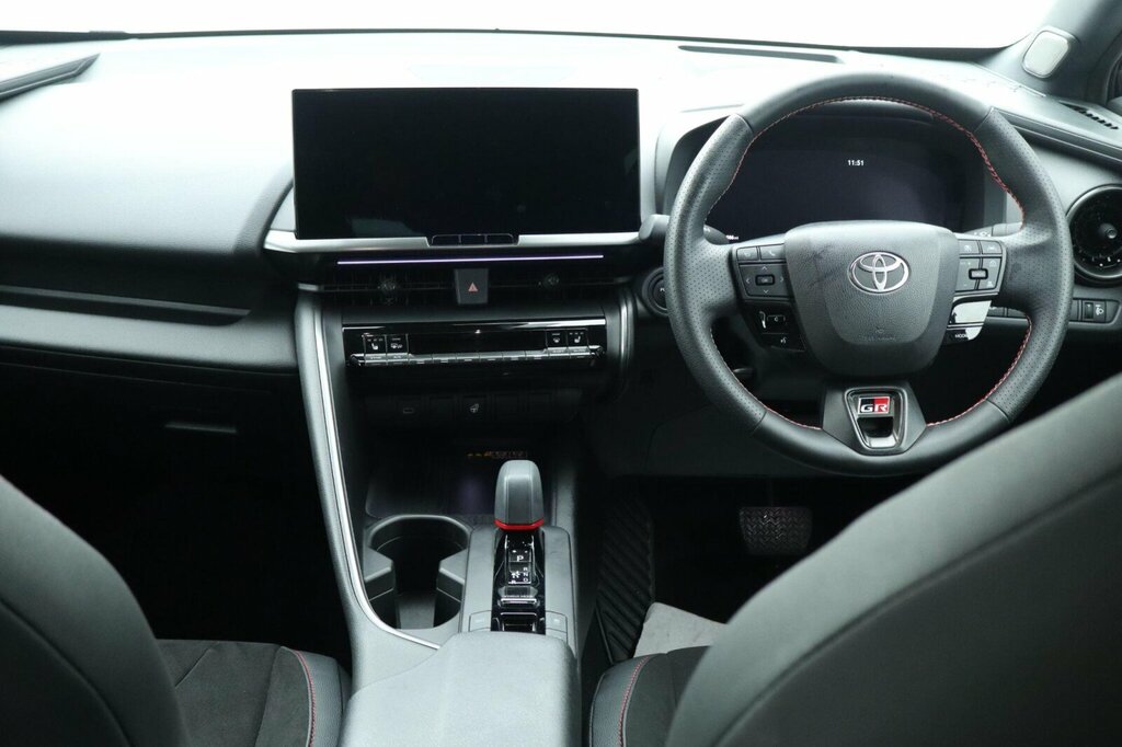 Toyota C-Hr 2.0 Vvt 13.6Kwh Gr Sport Suv Plug-in Hy SK74DZY White #5