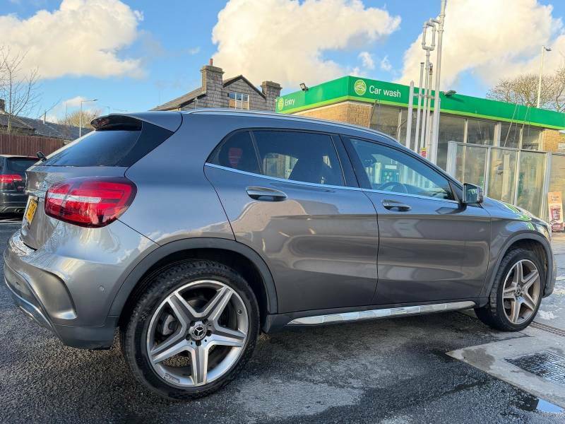 Mercedes-Benz GLA Class 2.1 Gla220d Amg Line Premium 7G-dct 4Matic Euro FL67YPH Grey #5