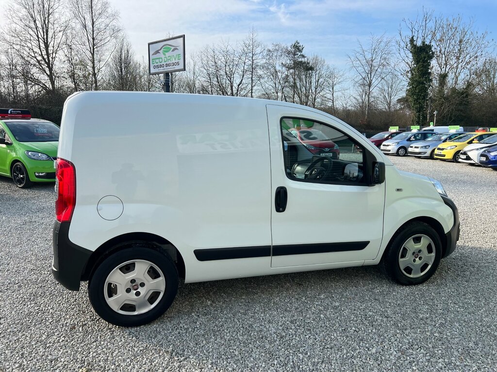 Fiat Fiorino 1.3 Multijetii Tecnico Van Euro White #6