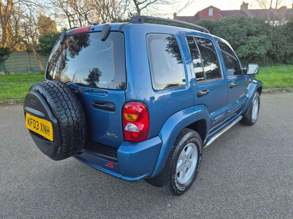 Jeep Cherokee Suv Blue #31
