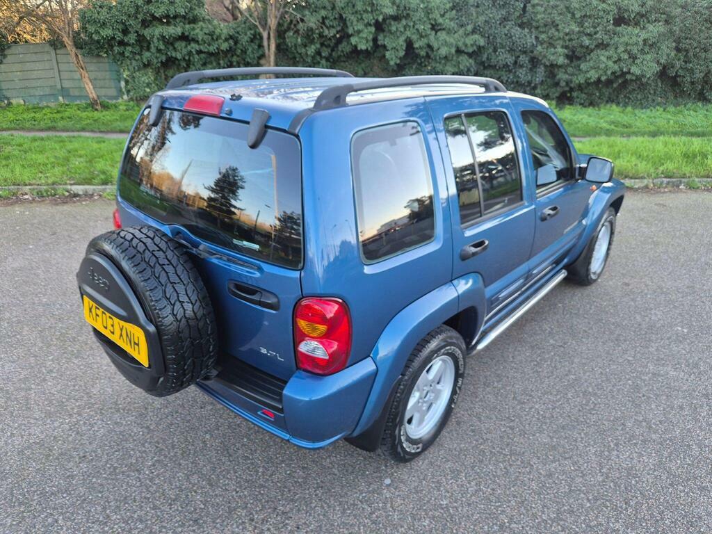 Jeep Cherokee Suv Blue #32