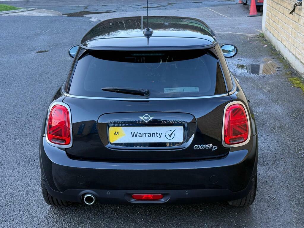 Mini Hatch 1.5 Cooper D Steptronic Euro 6 S S Black #4