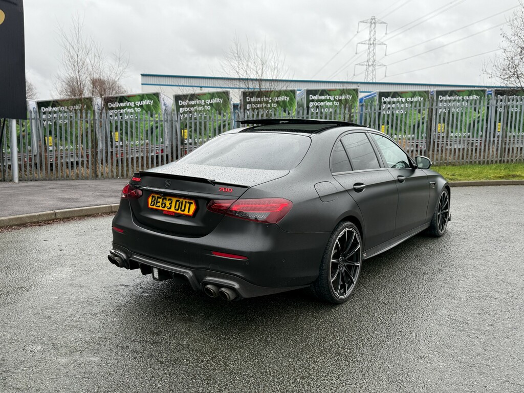 Mercedes-Benz E Class 4.0 V8 Biturbo Night Edition Premium Plus Saloon  #3