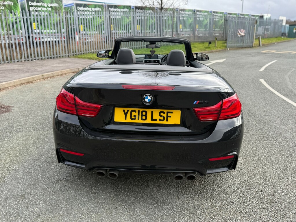BMW M4 3.0 Biturbo Competition Convertible Dct YG18LSF Black #4