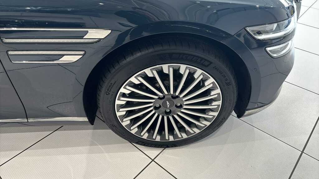 Genesis G80 272Kw Luxury 87.2Kwh Awd 2026 Grey #5