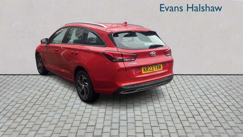 Hyundai I30 1.0T Gdi Se Connect 2023 KR23YBW Red #3