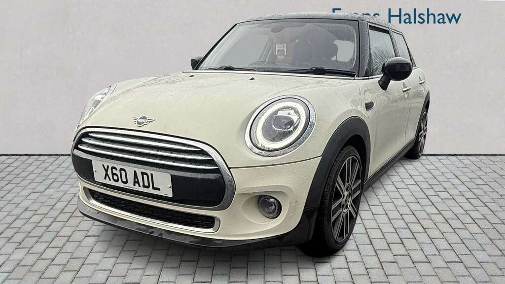 Mini Hatch 1.5 Cooper Exclusive II 2020 FV70WLG White #2