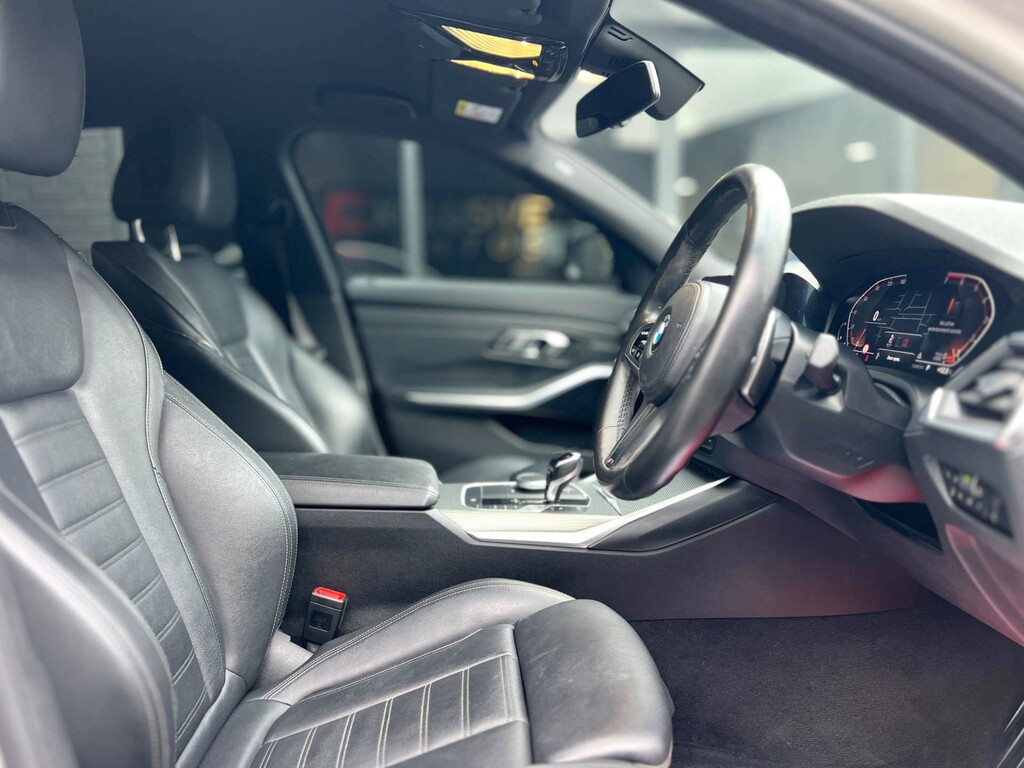 BMW 3 Series M Sport Saloon Euro 6 Ss YH20CYG  #2