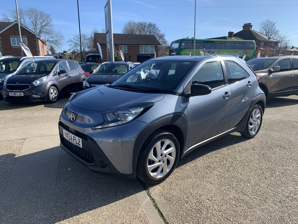 Toyota Aygo X Hatchback 1.0 Vvt-i Pure 2024 HW24FLZ Grey #4