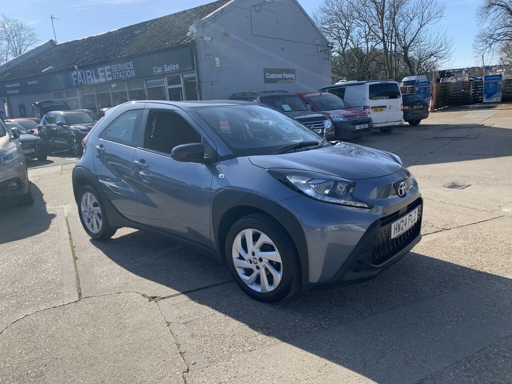 Toyota Aygo X Hatchback 1.0 Vvt-i Pure 2024 HW24FLZ Grey #2
