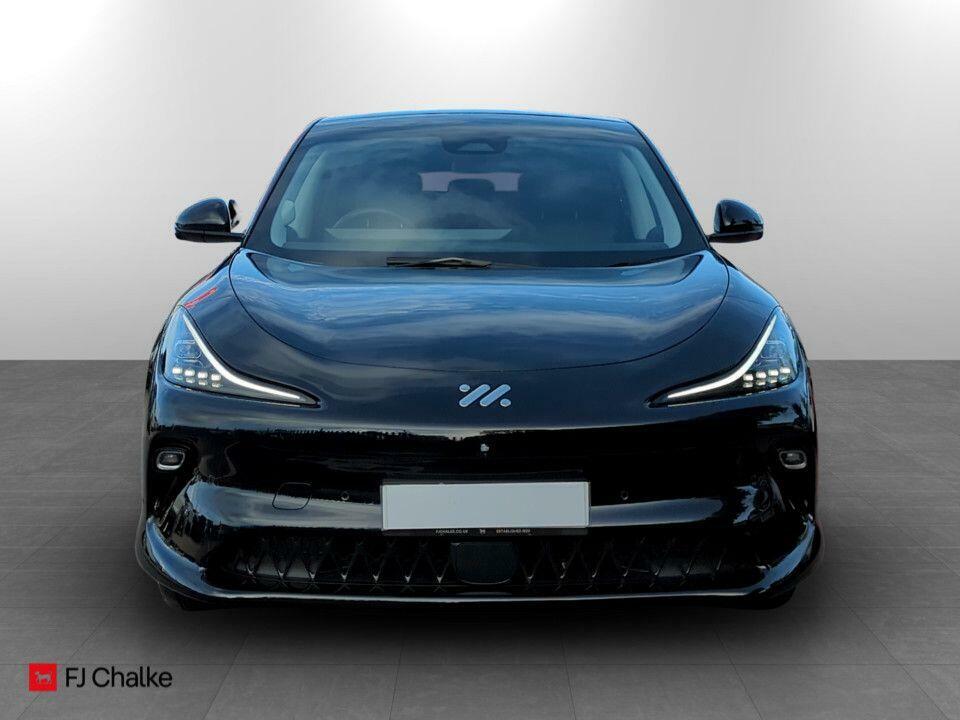 MG IM6 100Kwh Launch Edition 4Wd WF75AVY Black #5