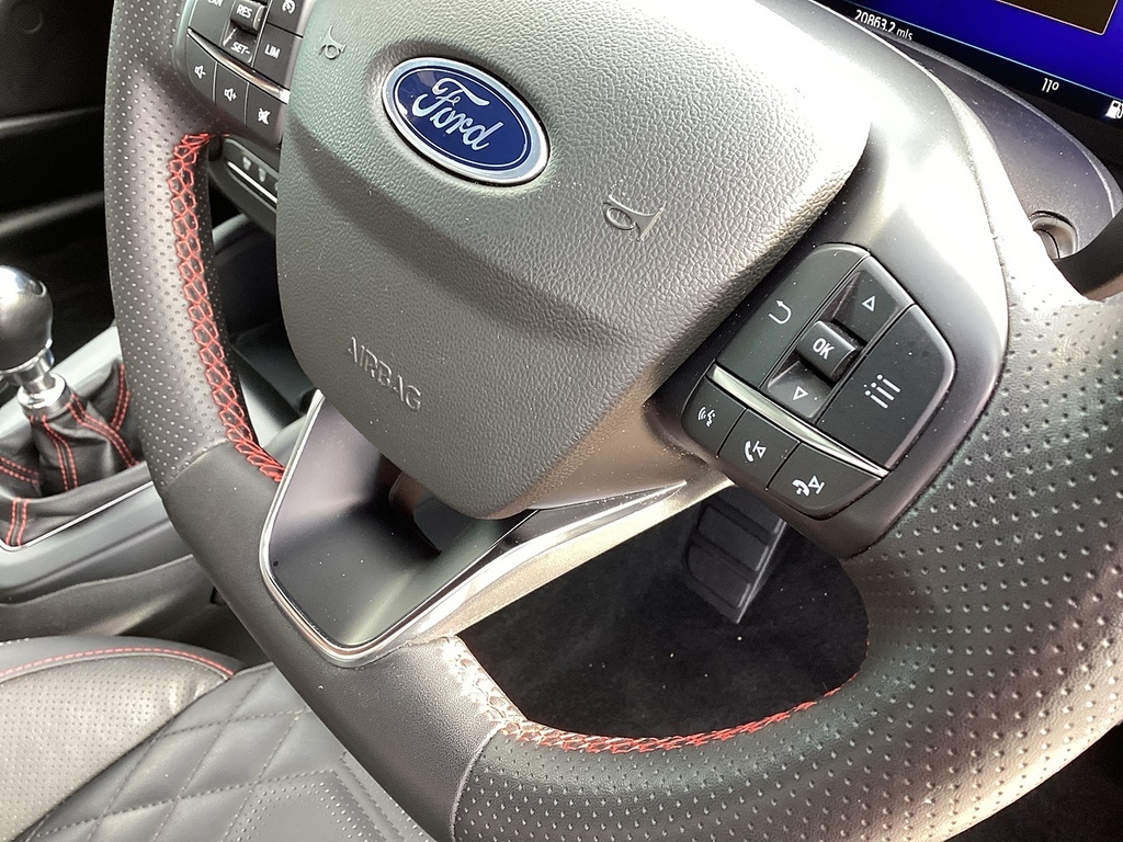 Ford Focus T Ecoboost St-line Vignale PO72ENH Red #6