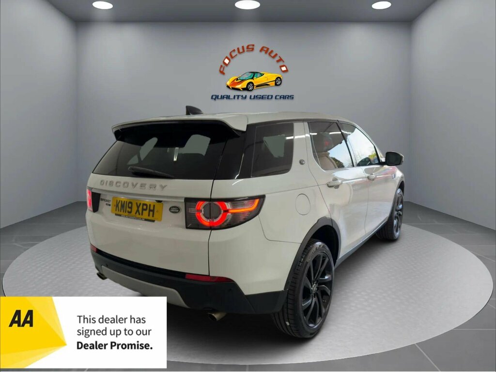 Land Rover Discovery Sport 2.0 Si4 Hse Luxury Suv 4Wd Euro 6 KM19XPH White #4