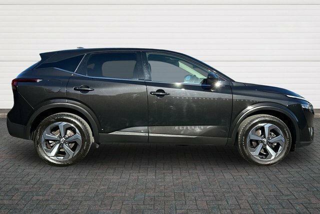 Nissan Qashqai Dig-t Mhev N-connecta Suv DV72NFU Black #2