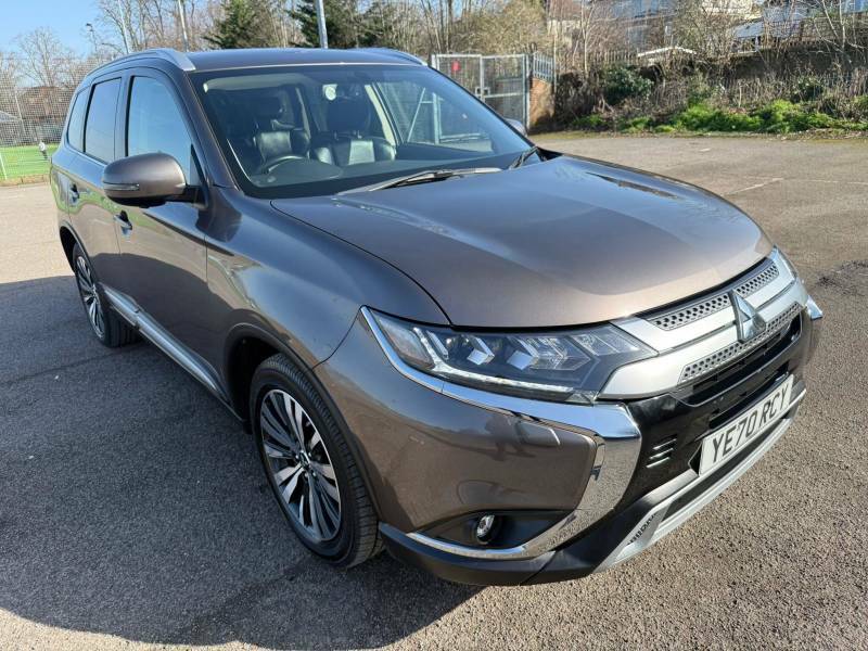 Mitsubishi Outlander 2.0 Exceed Cvt - 2020 70 Brown