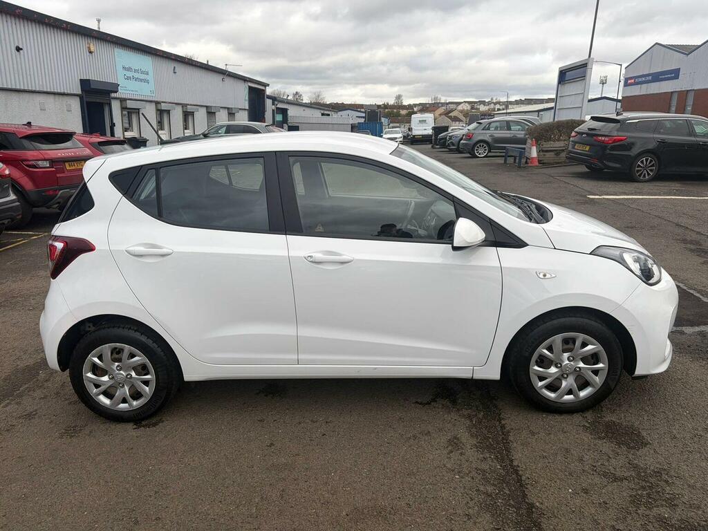 Hyundai I10 Hatchback 1.0 Se Euro 6 201868 EA68ULC White #3