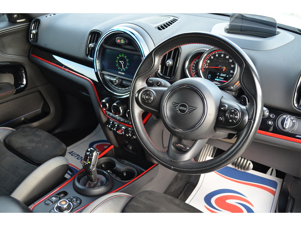 Mini Countryman John Cooper Works NL70NPY White #2