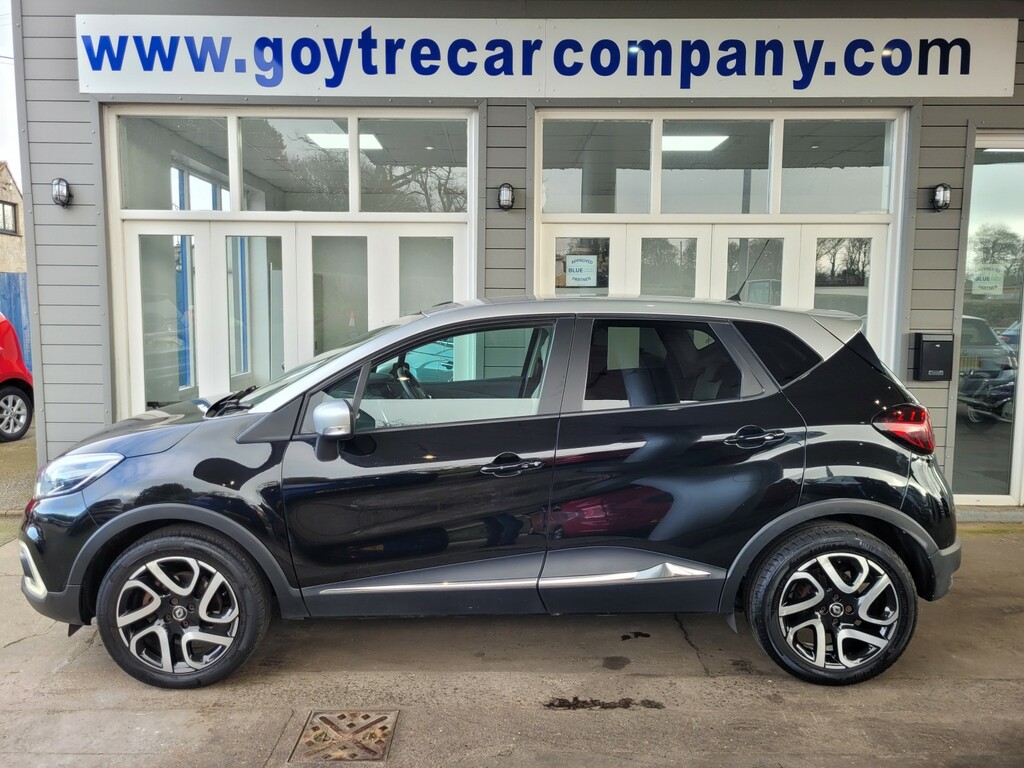 Renault Captur Suv 1.5 Iconic Dci 90 My18 2018 SJ68UVB Black #2