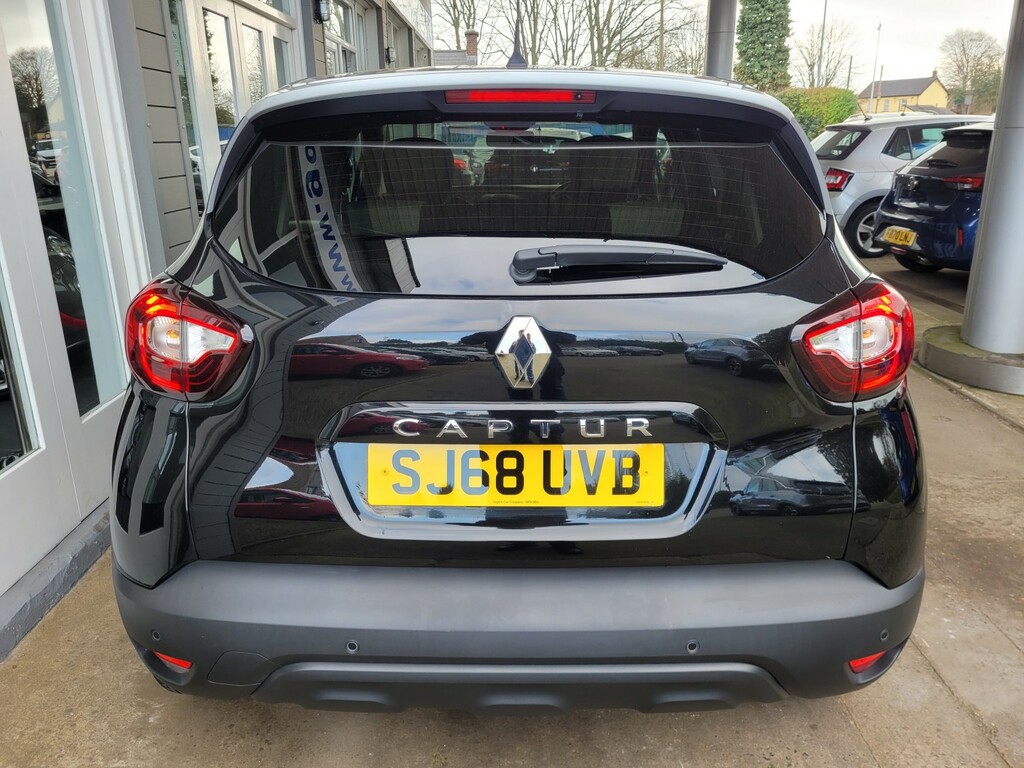 Renault Captur Suv 1.5 Iconic Dci 90 My18 2018 SJ68UVB Black #4