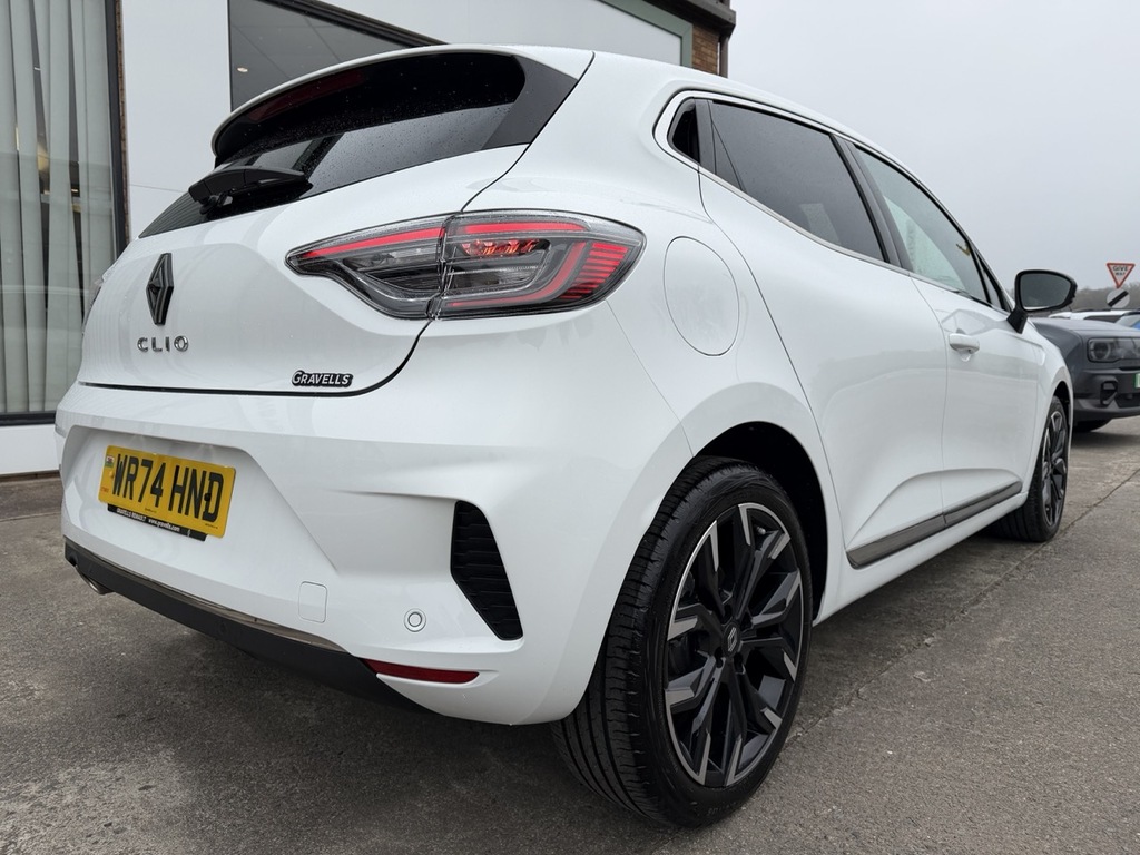 Renault Clio 1.0 Tce Techno Hatchback Euro 6 WR74HND White #6