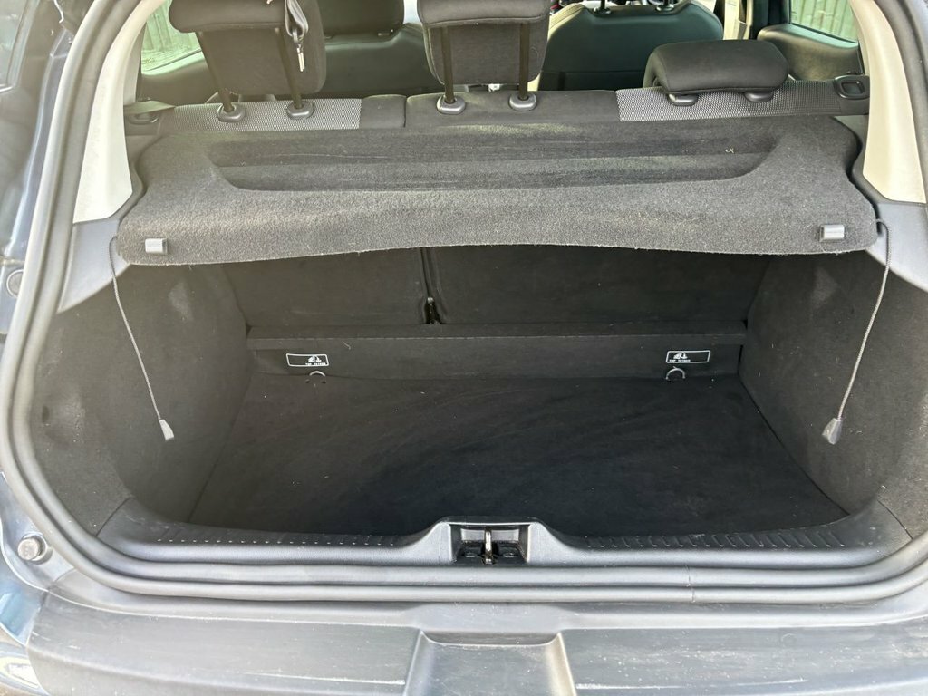 Renault Clio 0.9L Iconic CF19VVO Grey #4