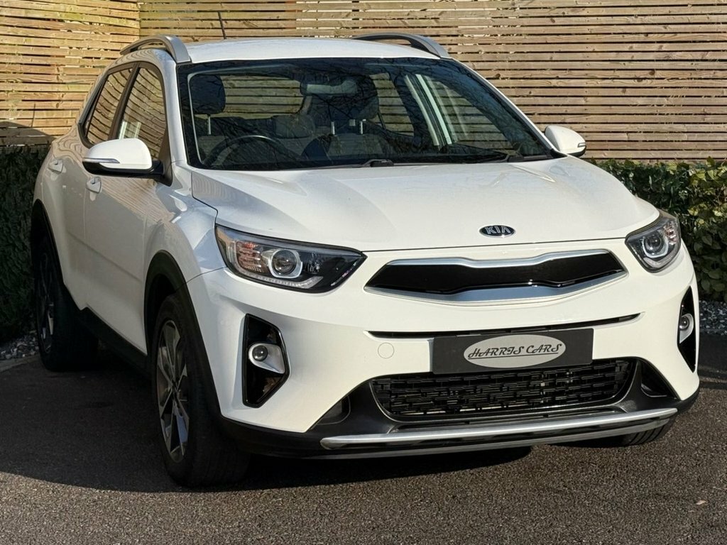 Kia Stonic 1L 2 White #6