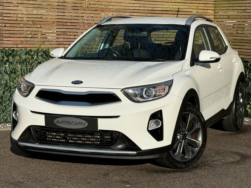 Kia Stonic 1L 2 White #5