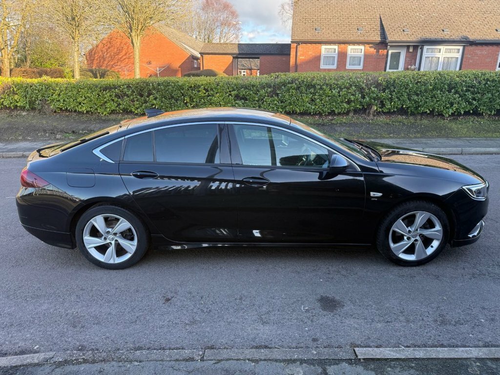 Vauxhall Insignia 1.5L Sri Vx Line Nav BF17BHW Black #2