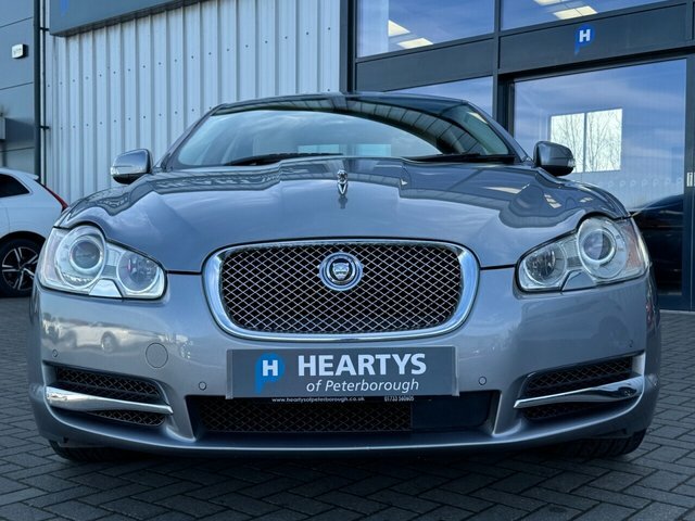 Jaguar XF V8 Sv8 Saloon HN08PKU Grey #2