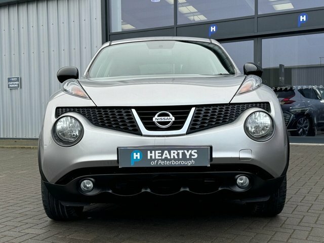 Nissan Juke N-tec Suv Silver #2